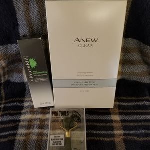 Avon Cleaning brush clearskin mask and jade roller